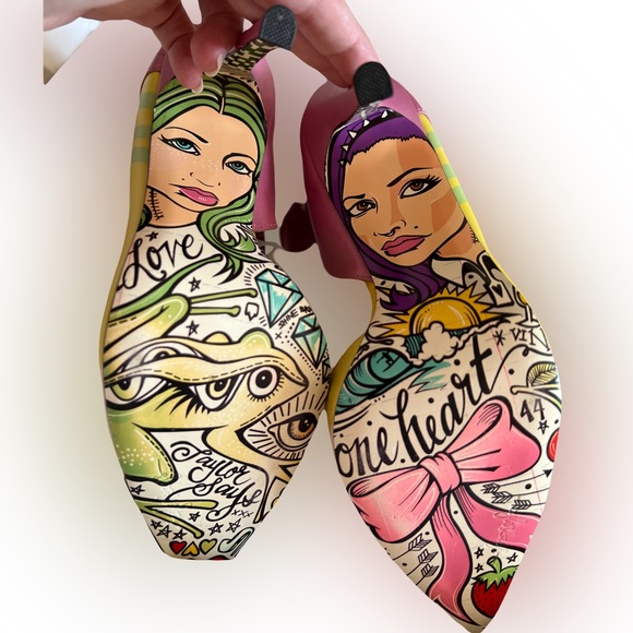 Taylor Says Size 7M. BNWB. - Picture 3 of 4